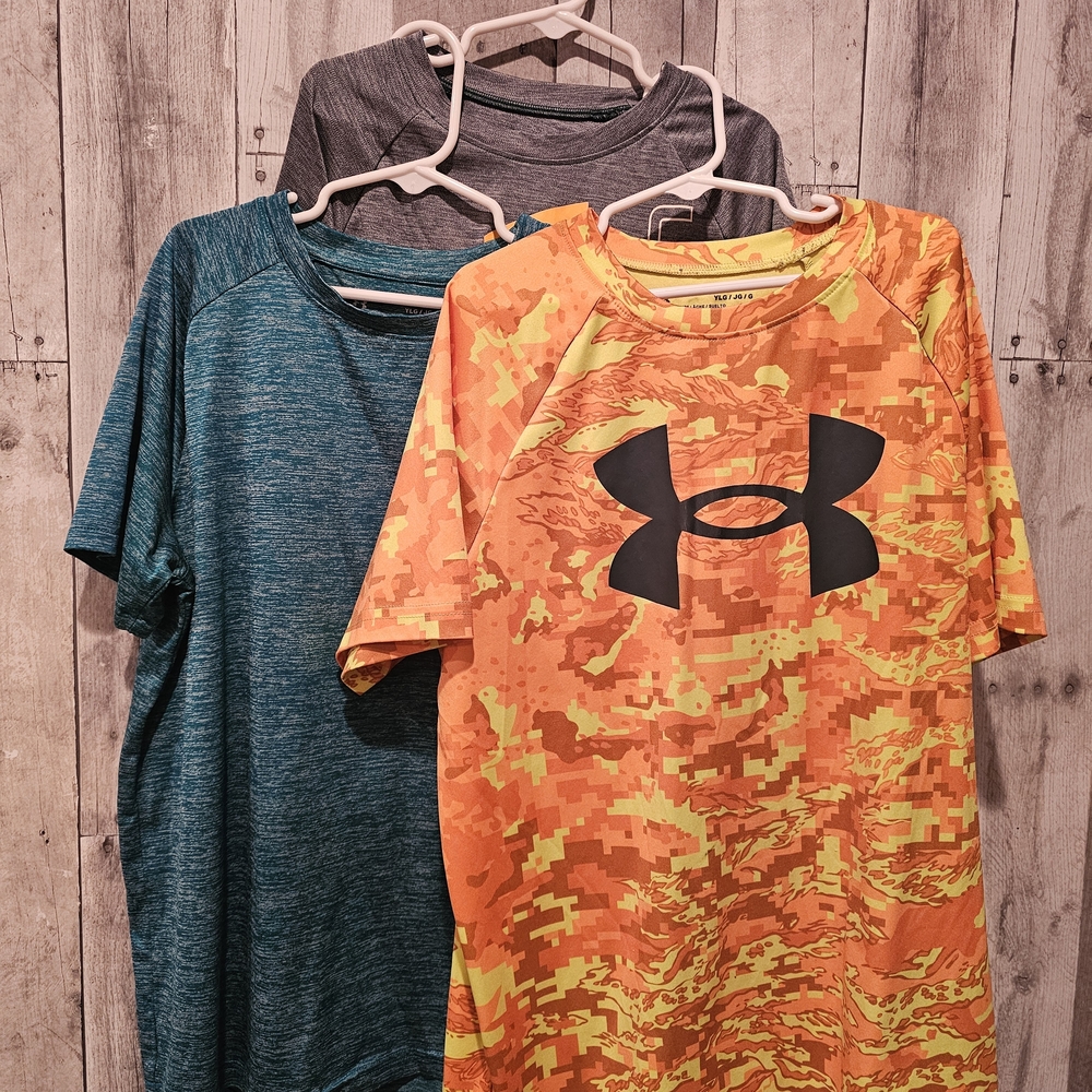 Under Armour Gray Athletic Tee